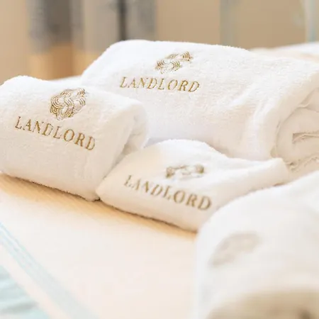 Landlord Gæstehus 3*