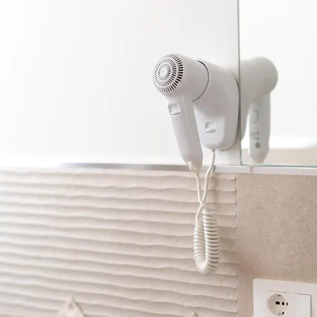 ゲストハウス Landlord